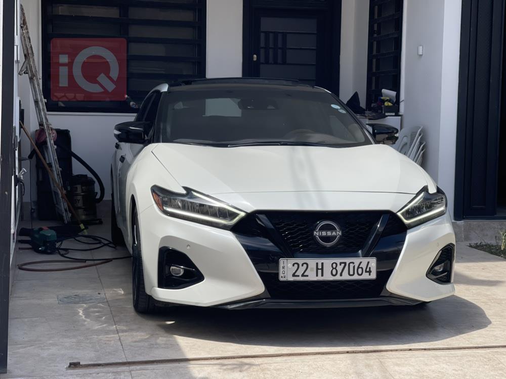 Nissan Maxima